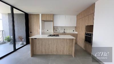 Apartamento en arriendo en Castropol, Medellín · foto 4 de 20