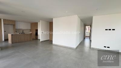 Apartamento en arriendo en Castropol, Medellín · foto 6 de 20