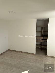 Apartamento de 3 alcobas en arriendo en Sabaneta, Sabaneta, 80 m² · foto 6 de 12