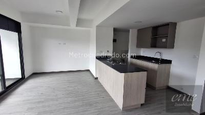 Apartamento de 2 alcobas en arriendo en Las Palmas, Medellín, 68 m² · foto 2 de 13