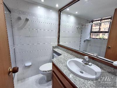 Apartamento en arriendo en La Tomatera, Medellín · foto 14 de 20