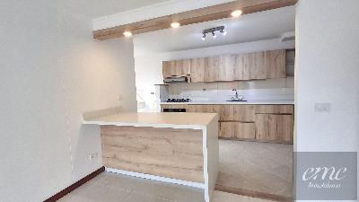 Apartamento de 4 alcobas en venta en Loma De Los Balsos, Medellín, 113 m² · foto 2 de 20