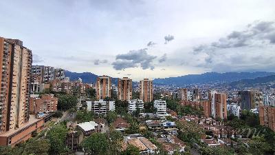 Apartamento de 4 alcobas en venta en Loma De Los Balsos, Medellín, 113 m² · foto 6 de 20