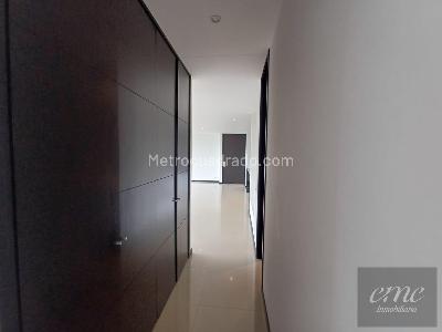 Apartamento en arriendo en Cola Del Zorro, Medellín · foto 18 de 20