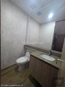 Apartamento de 2 alcobas en venta en Sajonia, Rionegro, 104 m² · foto 2 de 18