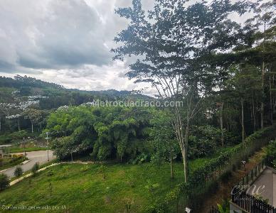 Apartamento de 2 alcobas en venta en Sajonia, Rionegro, 104 m² · foto 7 de 18