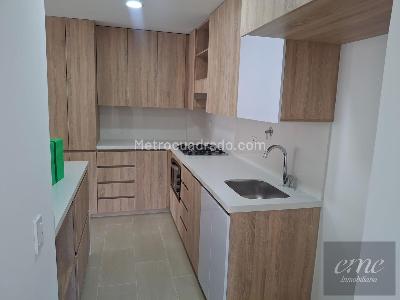 Apartamento de 3 alcobas en arriendo en Camino Verde, Envigado, 87 m² · foto 12 de 19