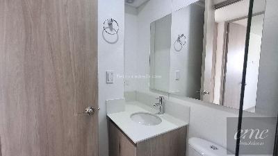 Apartamento de 2 alcobas en venta en Las Villas, Medellín, 57 m² · foto 17 de 19