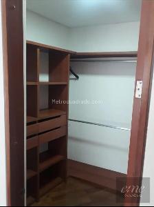 Apartamento de 2 alcobas en arriendo en El Tesoro, Medellín, 137 m² · foto 5 de 12