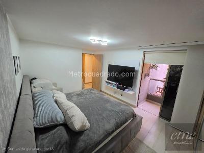 Apartamento de 3 alcobas en venta en Loma De Los Bernal, Medellín, 113 m² · foto 8 de 20