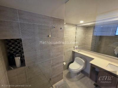 Apartamento de 3 alcobas en venta en Loma De Los Bernal, Medellín, 113 m² · foto 11 de 20