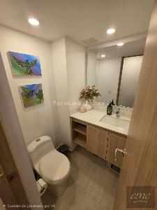 Apartamento de 3 alcobas en venta en Loma De Los Bernal, Medellín, 113 m² · foto 18 de 20