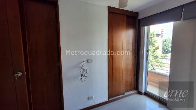 Apartamento de 3 alcobas en arriendo en Laureles, Medellín, 88 m² · foto 7 de 15