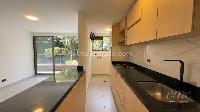 Apartamento de 1 alcoba en arriendo en Loma De Los Balsos, Medellín, 63 m² · foto 6 de 19