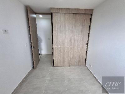 Apartamento de 3 alcobas en venta en La Colina, Medellín, 72 m² · foto 10 de 16