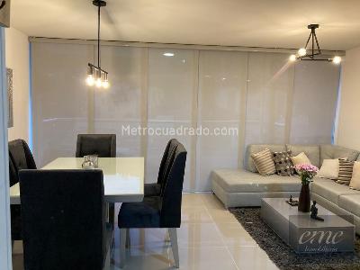 Apartamento de 2 alcobas en arriendo en Loma Del Indio, Medellín, 68 m² · foto 4 de 19