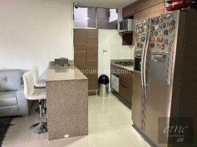 Apartamento de 2 alcobas en arriendo en Loma Del Indio, Medellín, 68 m² · foto 8 de 19
