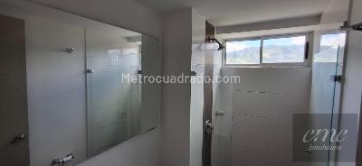 Apartamento de 3 alcobas en venta en Tres Esquinas, Sabaneta, 74 m² · foto 8 de 20