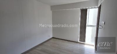 Apartamento de 3 alcobas en venta en Tres Esquinas, Sabaneta, 74 m² · foto 14 de 20