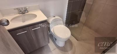 Apartamento en arriendo en Tres Esquinas, Sabaneta · foto 3 de 20