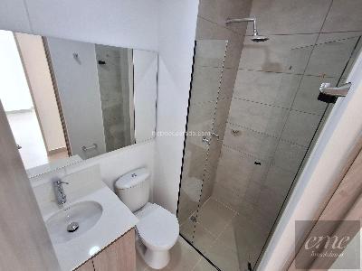 Apartamento de 2 alcobas en venta en Las Villas, Medellín, 59 m² · foto 9 de 15