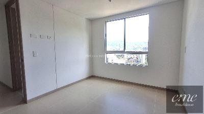 Apartamento en venta en Viviendas Del Sur, Itagüí · foto 3 de 14