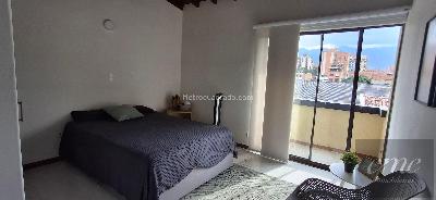 Apartamento de 2 alcobas en venta en Laureles Estadio, Medellín, 84 m² · foto 12 de 17
