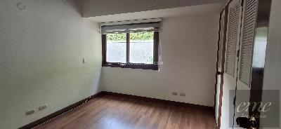 Casa de 3 alcobas en venta en La Tomatera, Medellín, 330 m² · foto 15 de 20