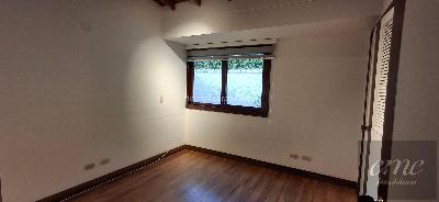 Casa de 3 alcobas en venta en La Tomatera, Medellín, 330 m² · foto 20 de 20