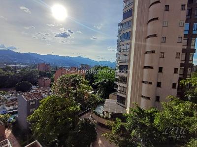 Apartamento de 2 alcobas en arriendo en Patio Bonito, Medellín, 75 m² · foto 4 de 20
