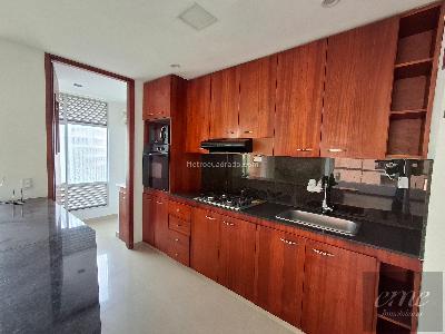 Apartamento de 2 alcobas en arriendo en Lalinde, Medellín, 100 m² · foto 2 de 20