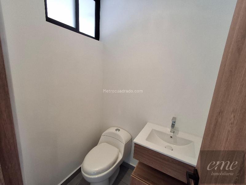 3BR House-Style Apartment for Rent in El Carmen, El Retiro - 2