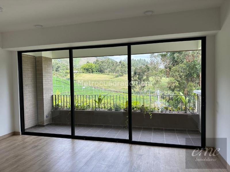 3BR Apartment in El Carmen (87 m²)