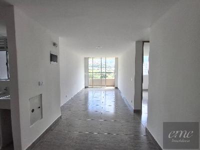 Apartamento de 2 alcobas en venta en La Primavera, Bello, 48 m² · foto 3 de 12