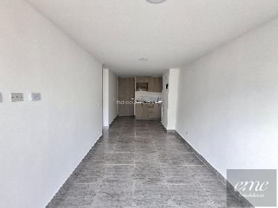 Apartamento de 2 alcobas en venta en La Primavera, Bello, 48 m² · foto 6 de 12