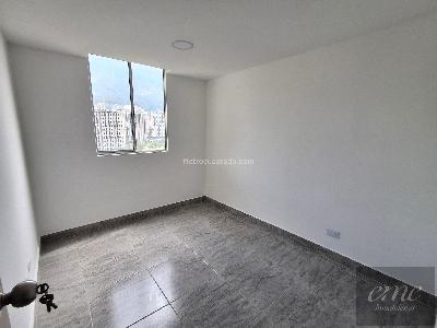 Apartamento de 2 alcobas en venta en La Primavera, Bello, 48 m² · foto 9 de 12