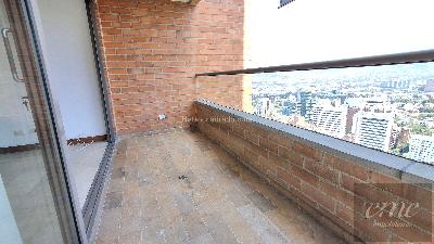 Apartamento en arriendo en La Tomatera, Medellín · foto 6 de 20