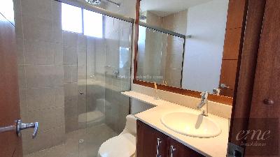 Apartamento en arriendo en La Tomatera, Medellín · foto 18 de 20