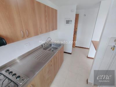 Apartamento en arriendo en Castropol, Medellín · foto 12 de 20
