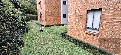 Apartamento de 2 alcobas en venta en Loma Del Tesoro, Medellín, 82 m² · foto 7 de 20