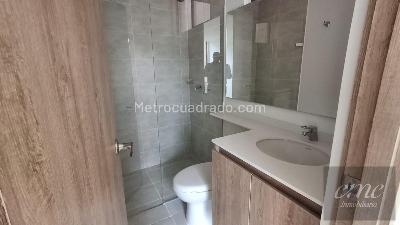 Apartamento de 2 alcobas en arriendo en El Carmelo, Sabaneta, 70 m² · foto 6 de 8