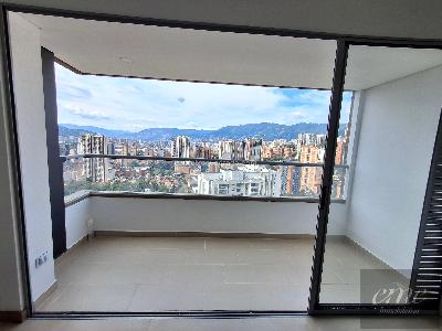Apartamento de 2 alcobas en venta en Tres Esquinas, Sabaneta, 68 m² · foto 8 de 15