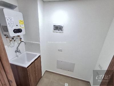 Apartamento de 2 alcobas en venta en Tres Esquinas, Sabaneta, 68 m² · foto 9 de 15