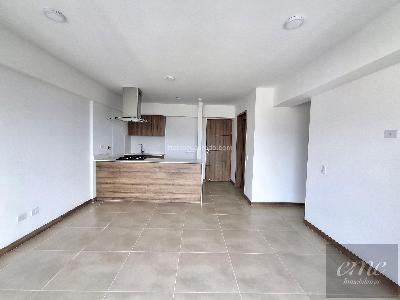 Apartamento de 2 alcobas en venta en Tres Esquinas, Sabaneta, 68 m² · foto 13 de 15
