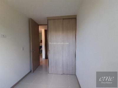 Apartamento de 2 alcobas en venta en Las Villas, Medellín, 50 m² · foto 6 de 10