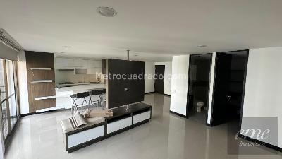 Apartaestudio en arriendo en La Aguacatala, Medellín, 61 m² · foto 12 de 15