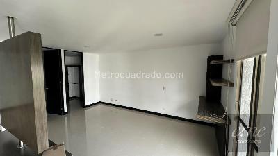Apartaestudio en arriendo en La Aguacatala, Medellín, 61 m² · foto 6 de 15