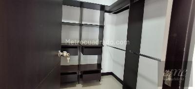 Apartaestudio en arriendo en La Visitacion, Medellín, 61 m² · foto 11 de 14