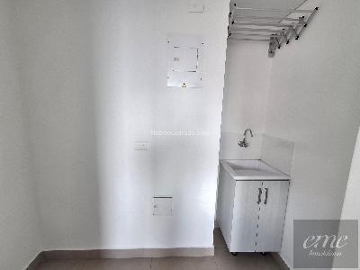 Apartamento en arriendo en Lalinde, Medellín · foto 4 de 20