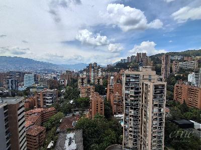 Apartamento en arriendo en Lalinde, Medellín · foto 15 de 20